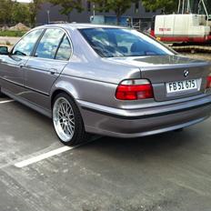 BMW E39 523i 2,5