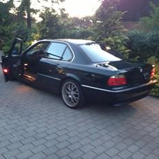 BMW 750i E38 (*Tidl. Bil*)