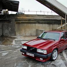Volvo 760 3,0 R6