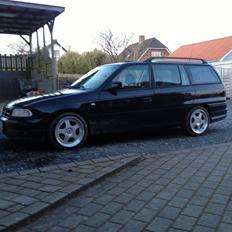 Opel Astra 2,0 16v Ihrmsher edition stationcar
