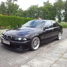 BMW E39 520i - solgt