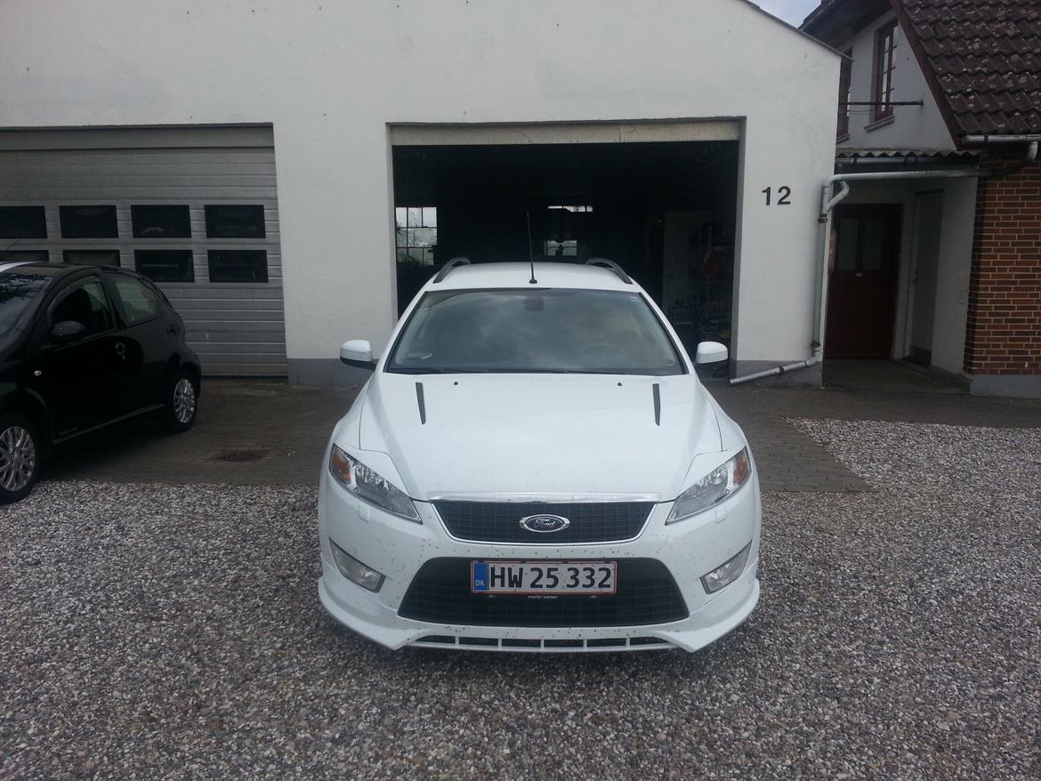 Ford Mondeo The White billede 5