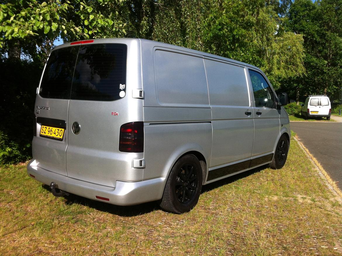 VW Transporter t5   *SOLGT* billede 4
