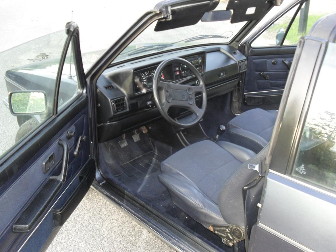 VW Golf 1 1.8I GL Karmann Cabriolet billede 11