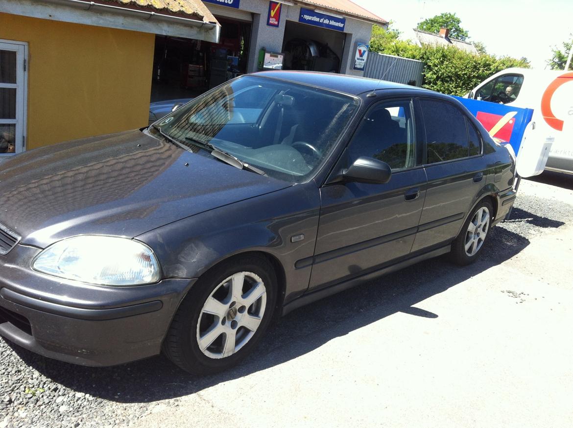 Honda Civic EK4 VTI 4D billede 16