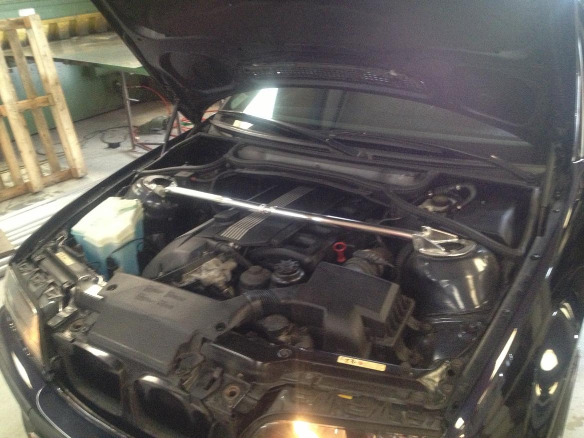 BMW E46 328i billede 6