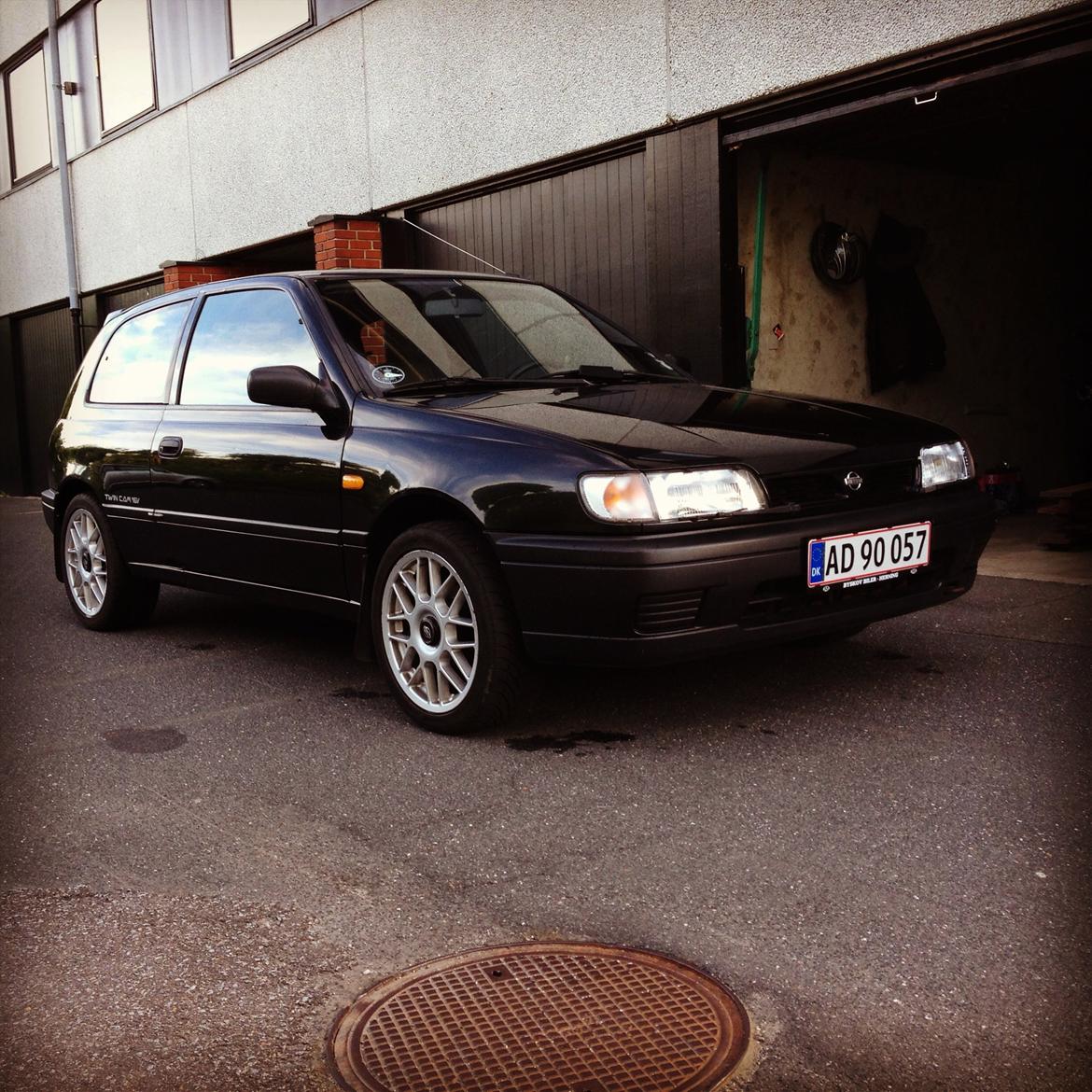 Nissan Sunny billede 17