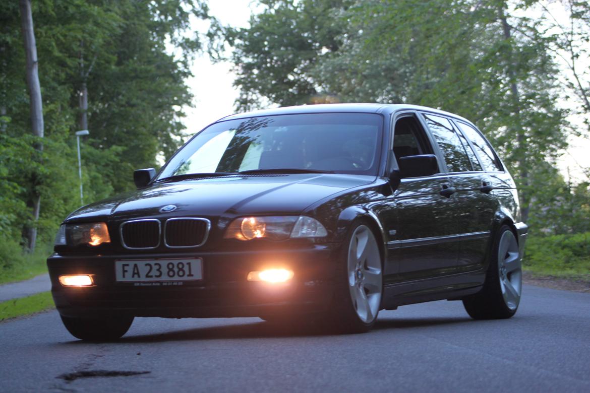 BMW E46 320d Touring #SOLGT# billede 5