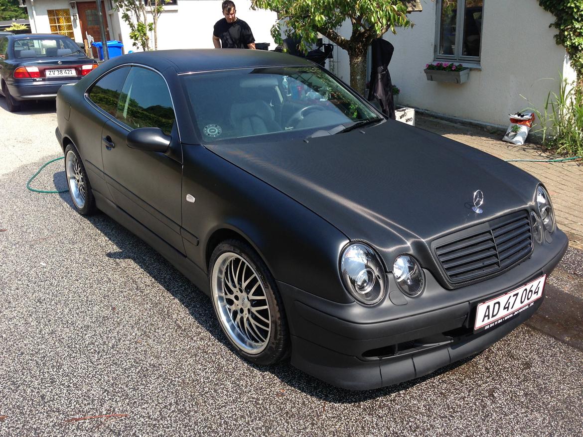 Mercedes Benz CLK 320 billede 2
