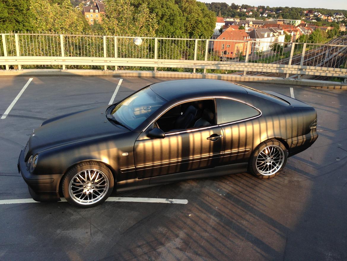 Mercedes Benz CLK 320 billede 7