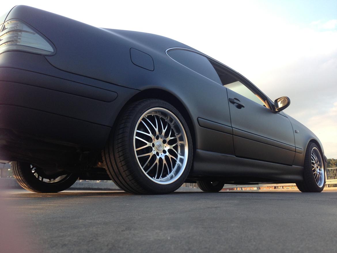 Mercedes Benz CLK 320 billede 10