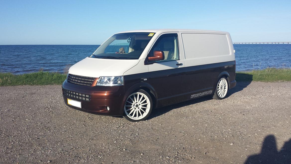 VW Transporter T5 billede 1