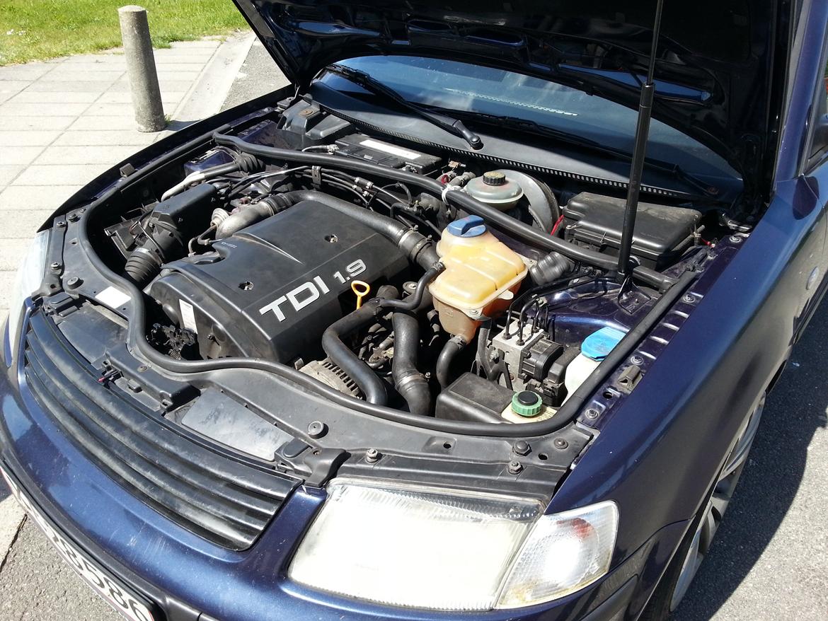 VW passat limousine SOLGT  billede 3