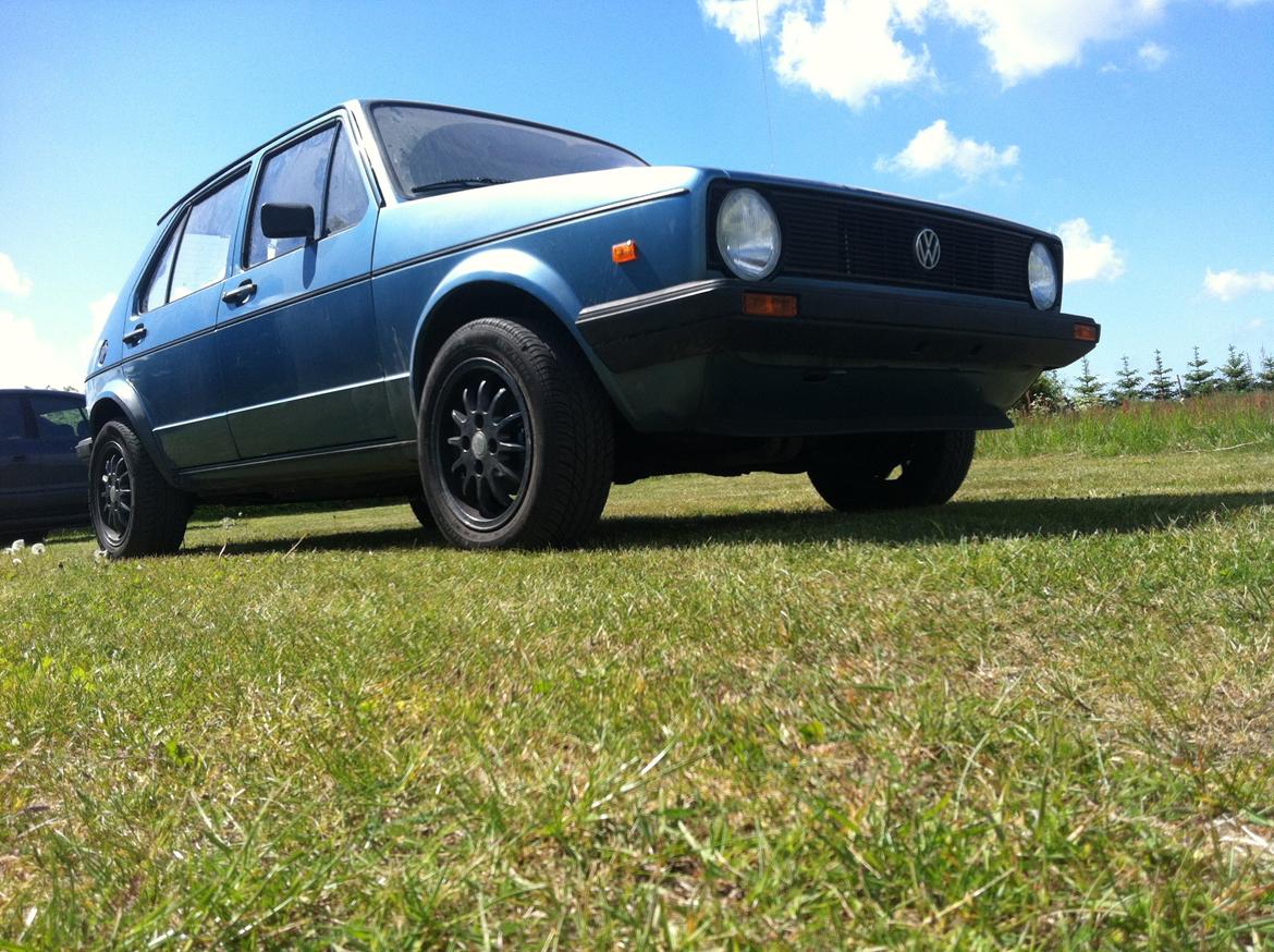 VW Golf 1 C 1,1 - Den 9/6 2013 billede 1