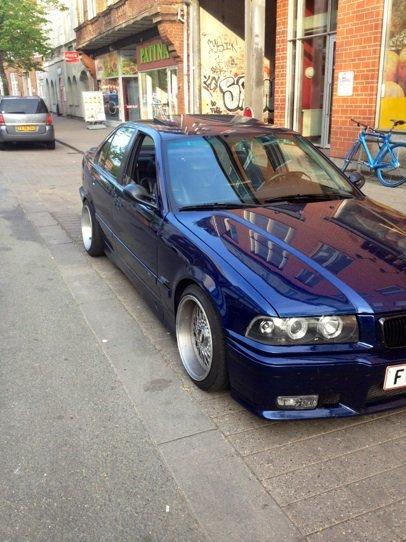 BMW E36 320 billede 3