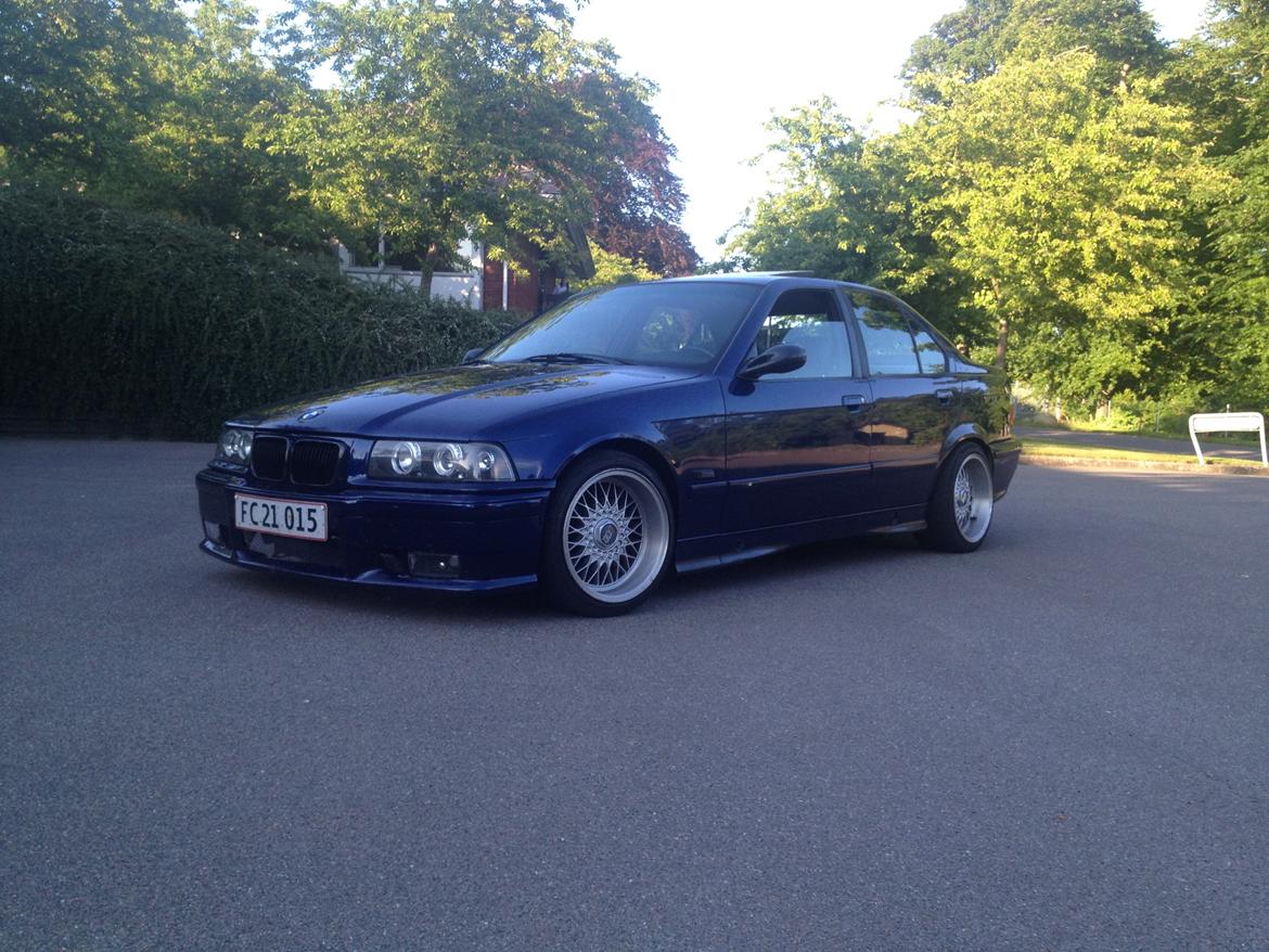 BMW E36 320 billede 4