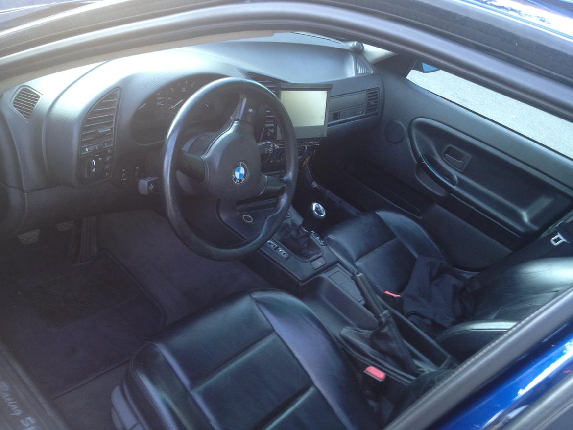 BMW E36 320 billede 13