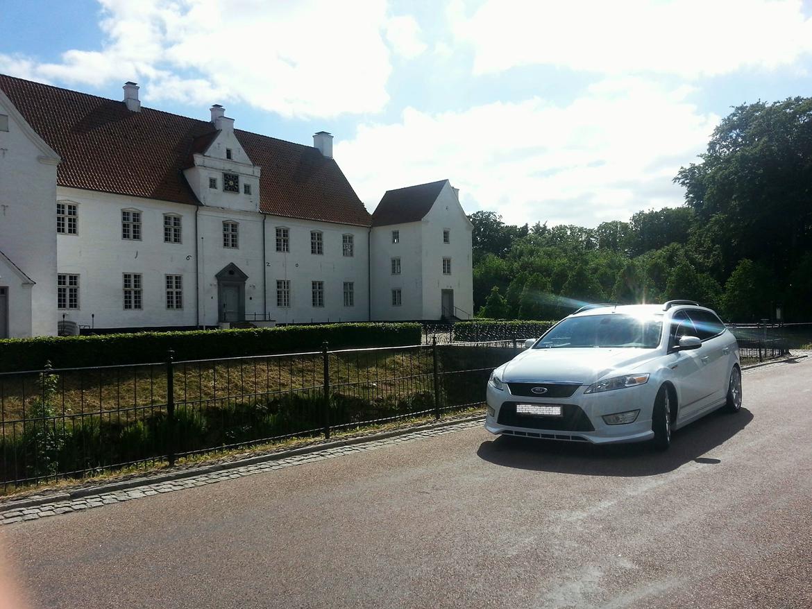 Ford Mondeo The White billede 8