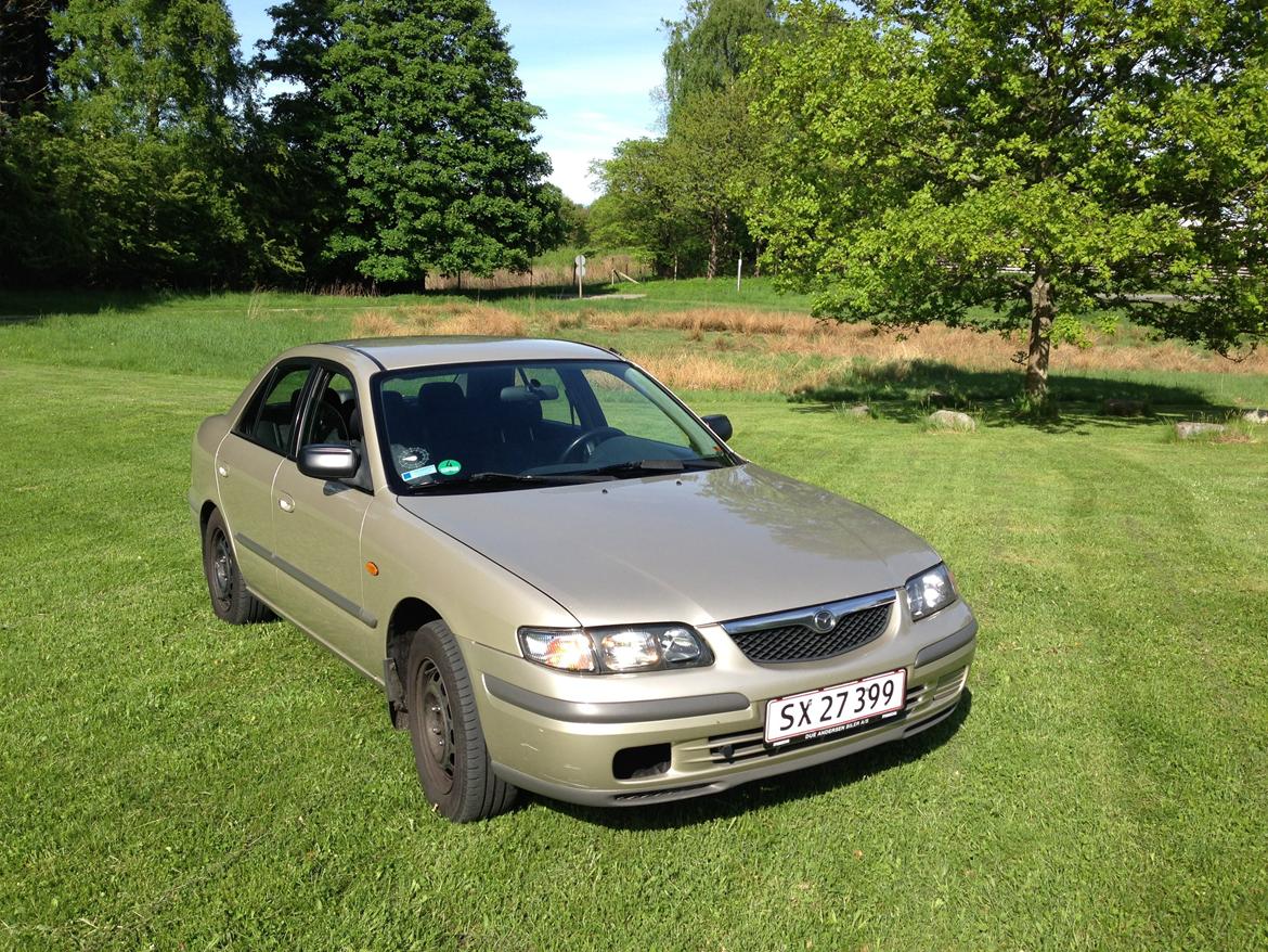 Mazda 626 Sedan billede 4