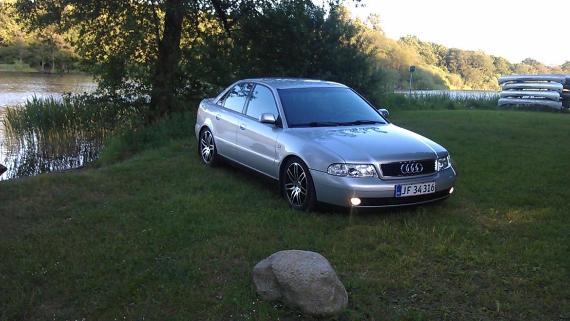 Audi a4 1.6 billede 4