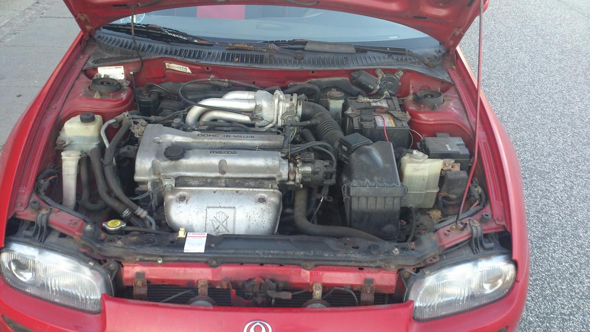 Mazda 323F billede 18