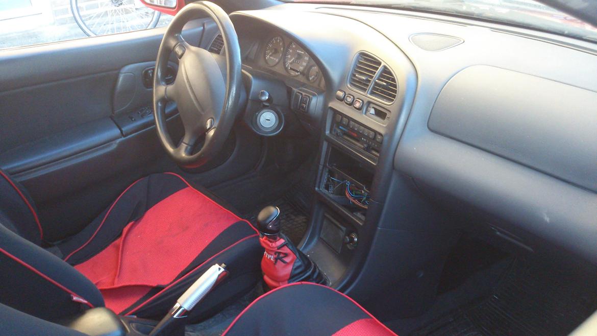 Mazda 323F billede 19