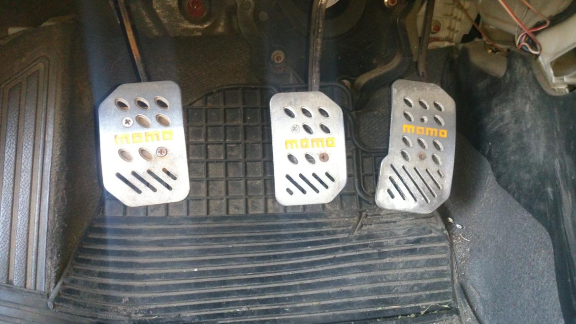 Mazda 323F billede 20