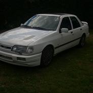 Ford sierra cosworth rs.2wd