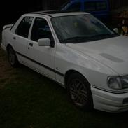 Ford sierra cosworth rs.2wd