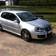 VW Golf 5 R-line