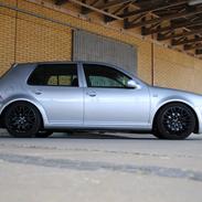 VW Golf IV GTI solgt