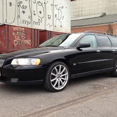 Volvo V70 2,4 D5 *Solgt*
