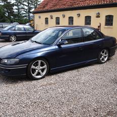 Opel omega