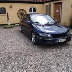 Opel omega