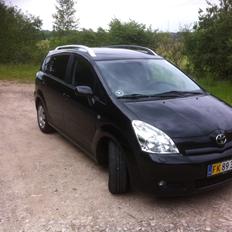 Toyota Corolla Verso Sportsvan SOLGT