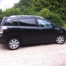 Toyota Corolla Verso Sportsvan SOLGT