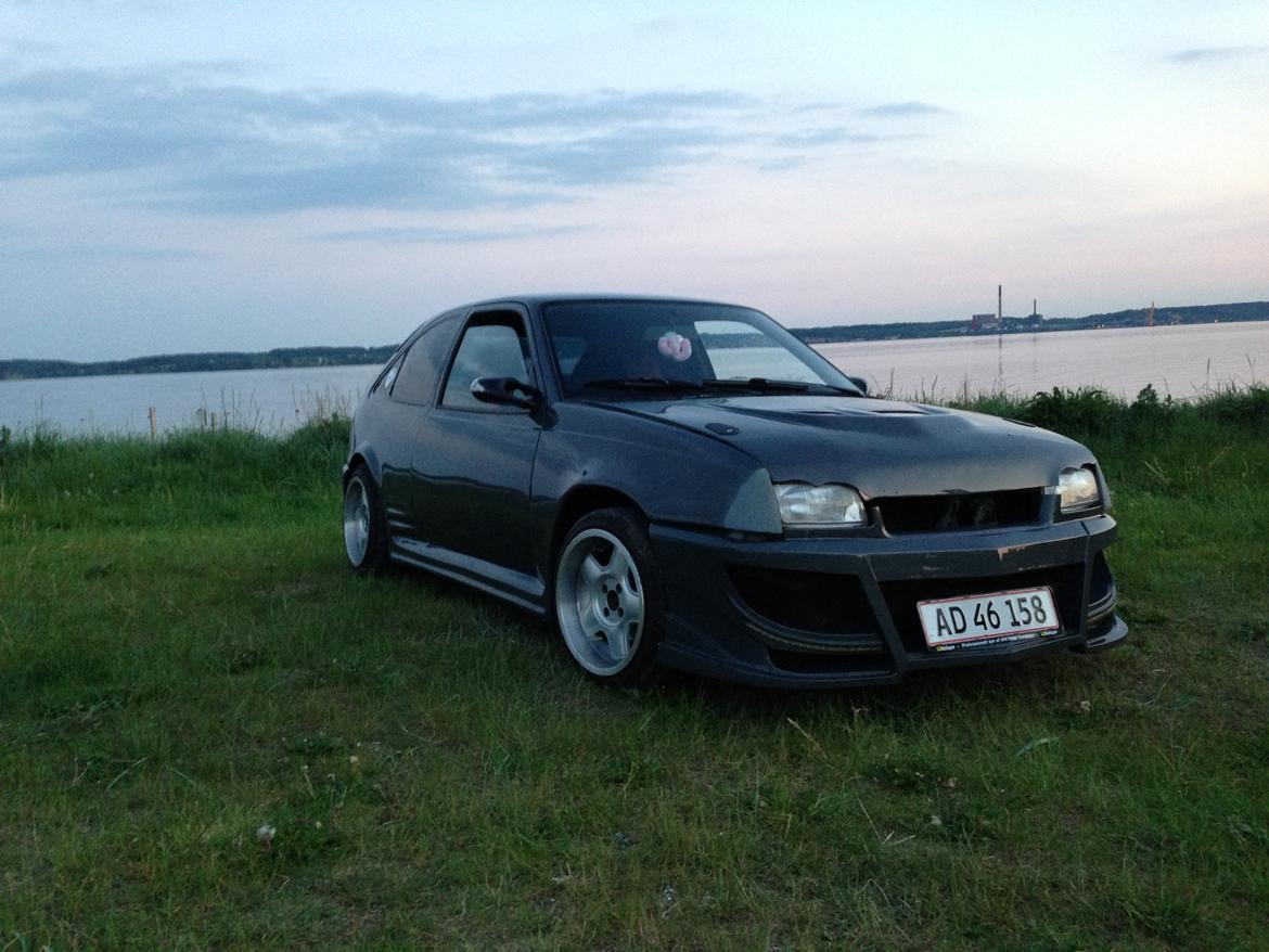 Opel kadett e 2,0 billede 1