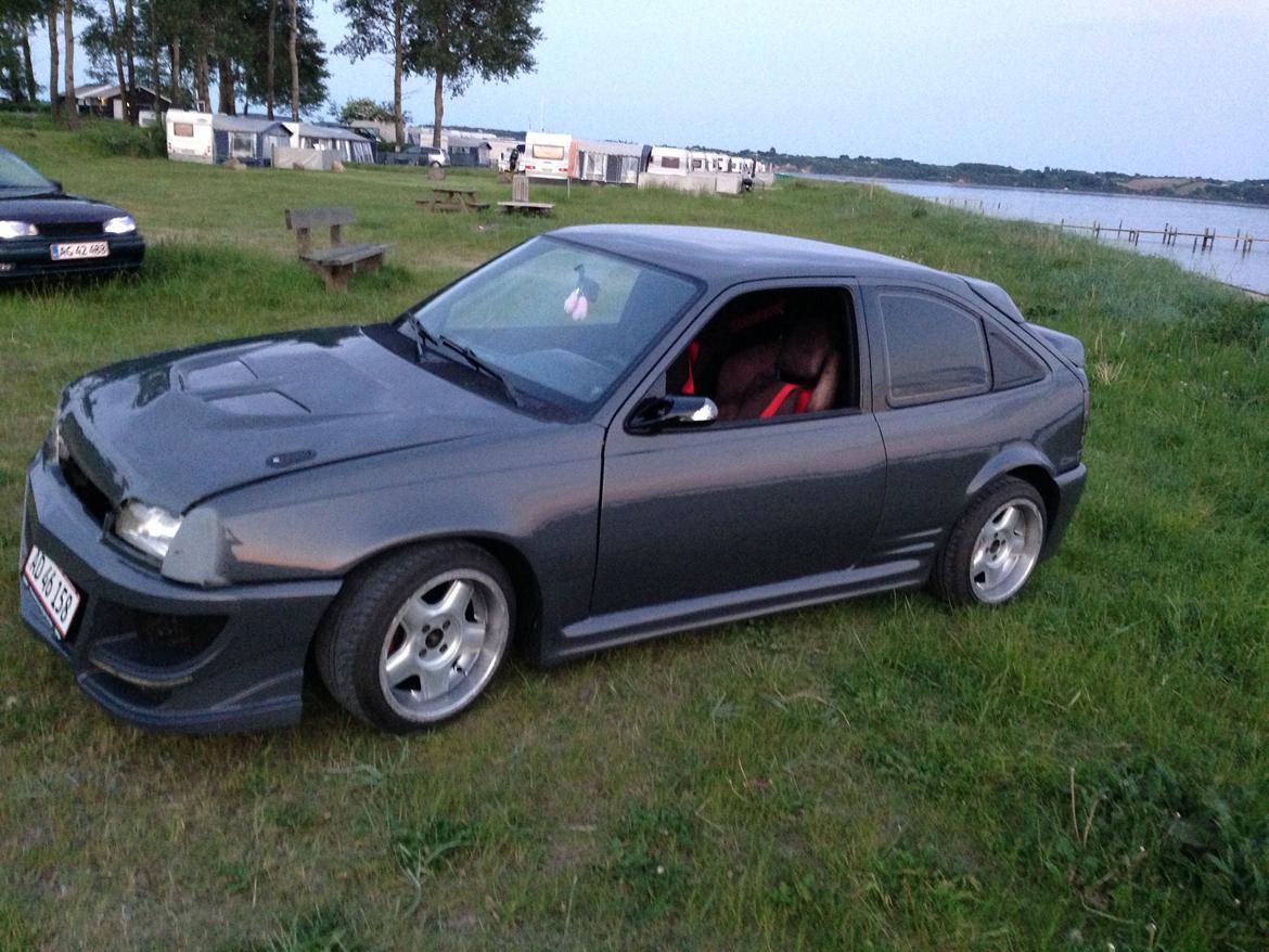 Opel kadett e 2,0 billede 3