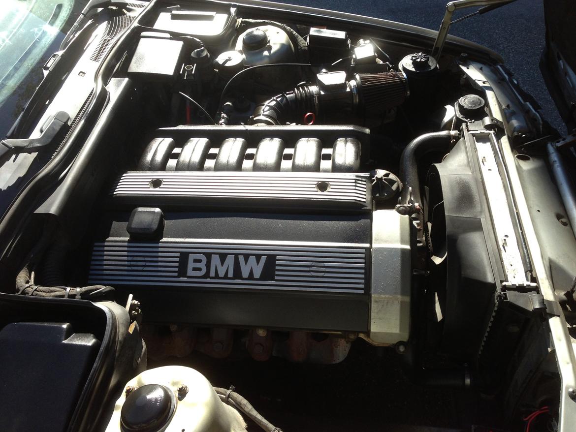 BMW E34 525i M50 Touring billede 4