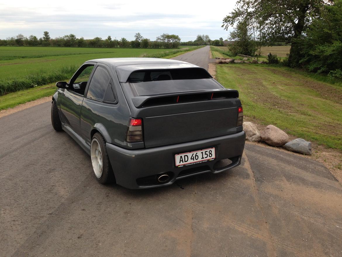 Opel kadett e 2,0 billede 9