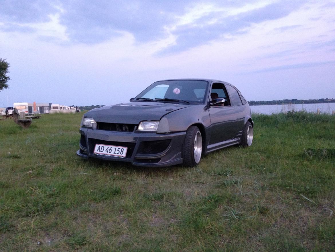 Opel kadett e 2,0 billede 4