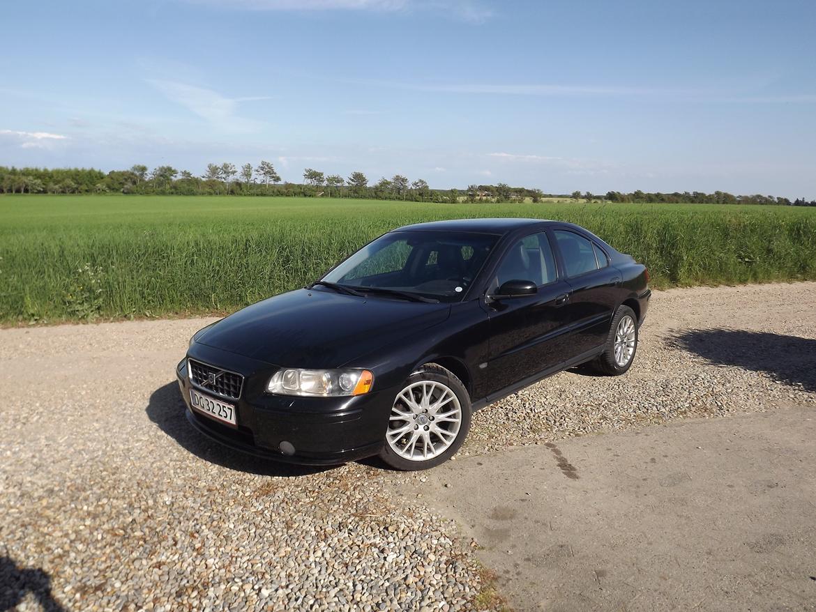 Volvo S60 2,4 billede 1