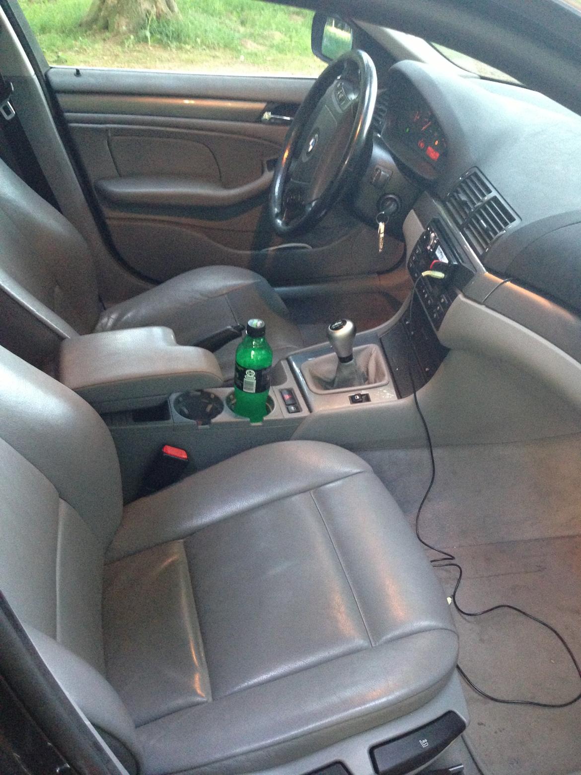 BMW E46 320i SOLGT billede 14