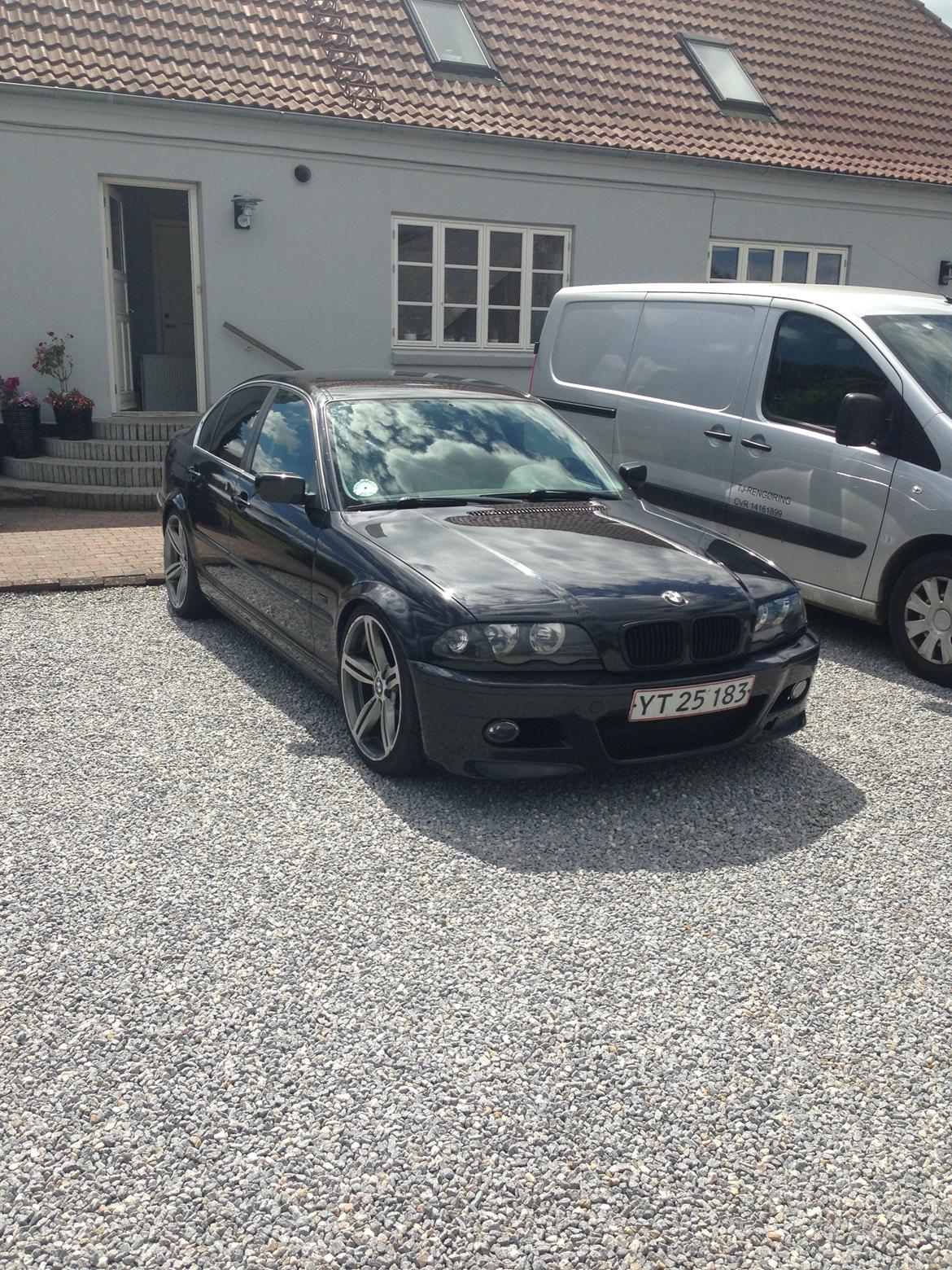 BMW E46 320i SOLGT billede 11