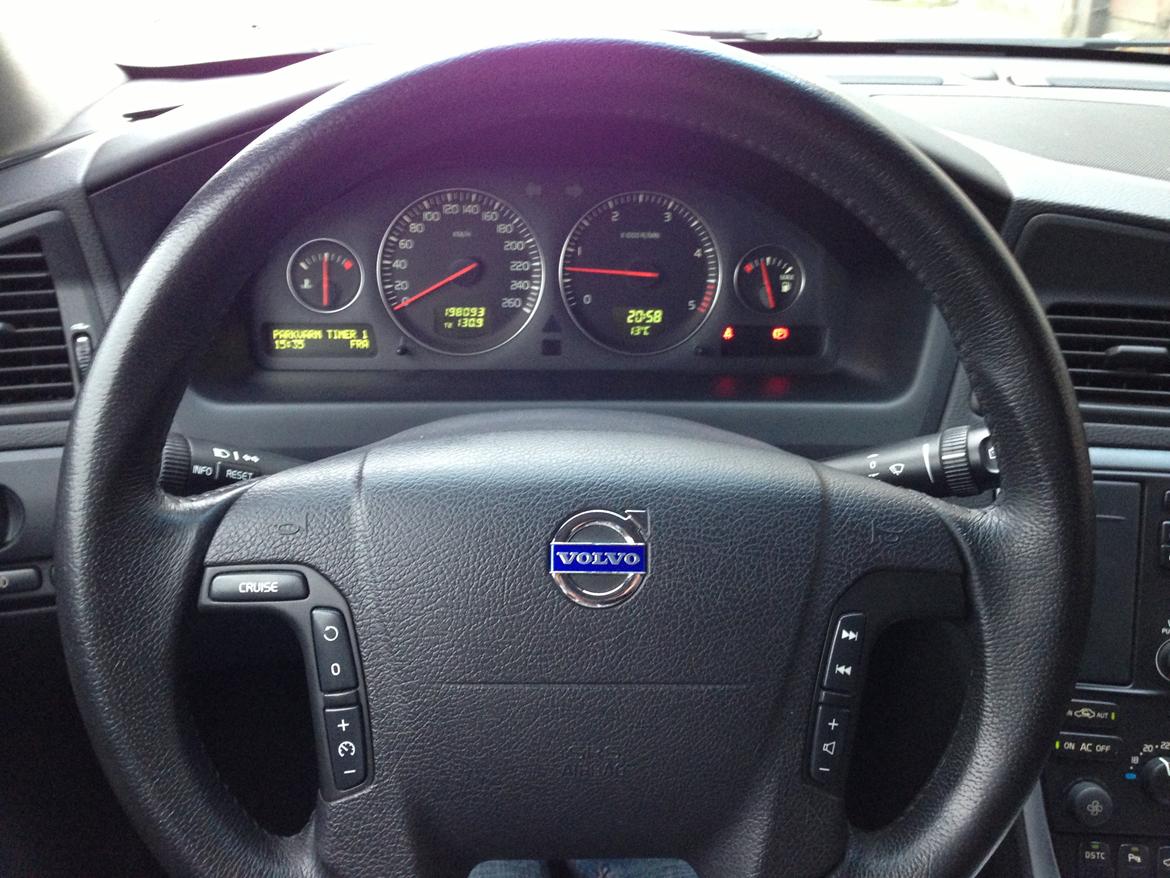 Volvo V70 2,4 D5 *Solgt* billede 13