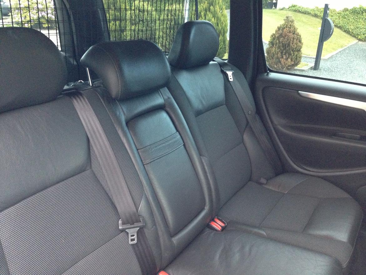 Volvo V70 2,4 D5 *Solgt* billede 17