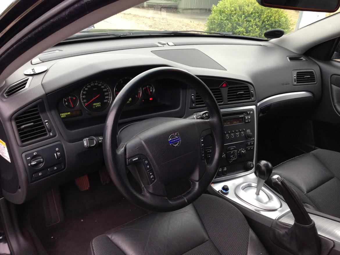 Volvo V70 2,4 D5 *Solgt* billede 19