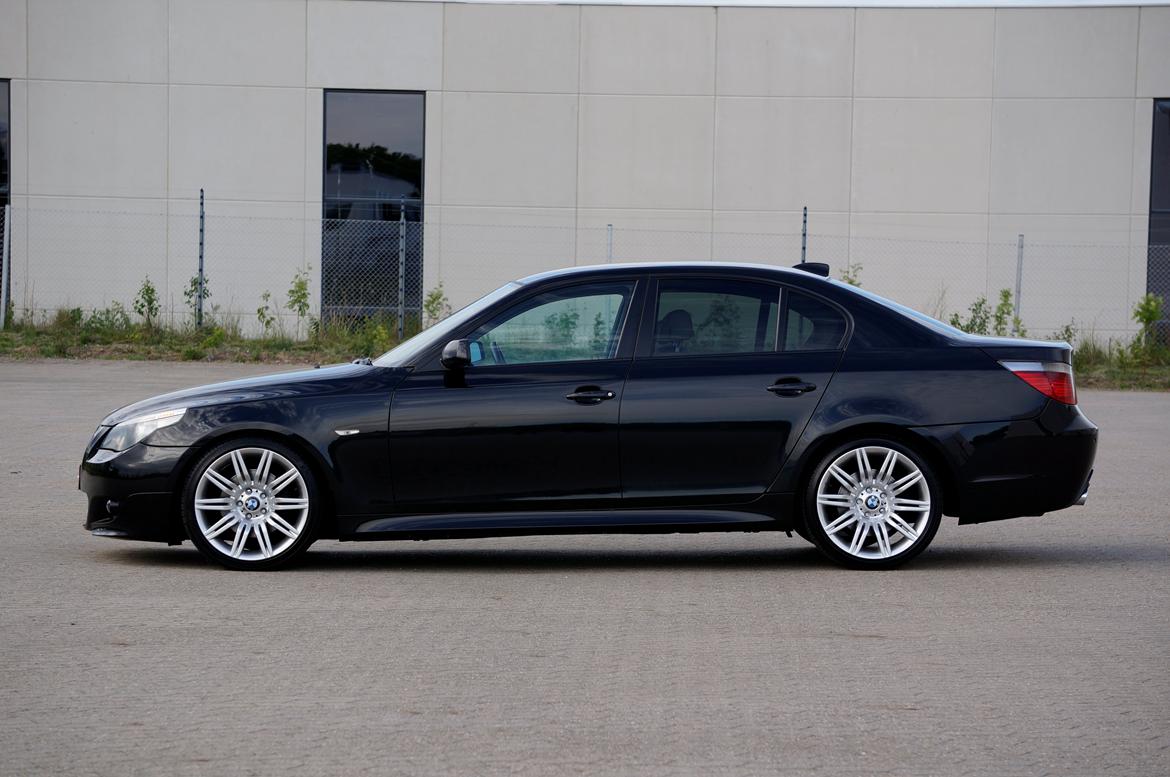 BMW 530d E60 M billede 2