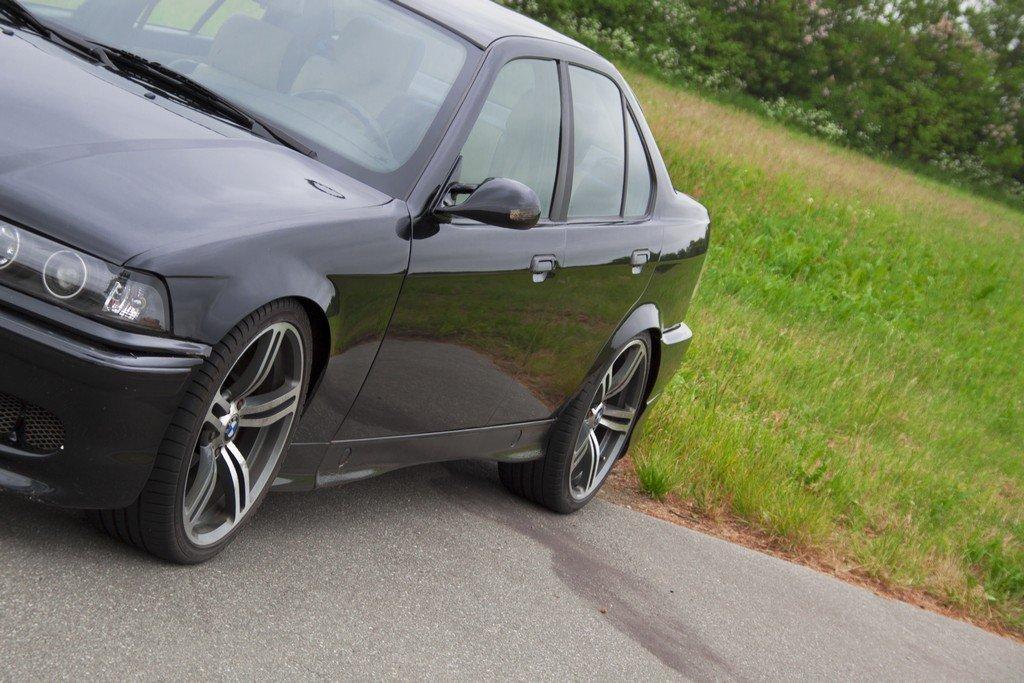 BMW 318i billede 2