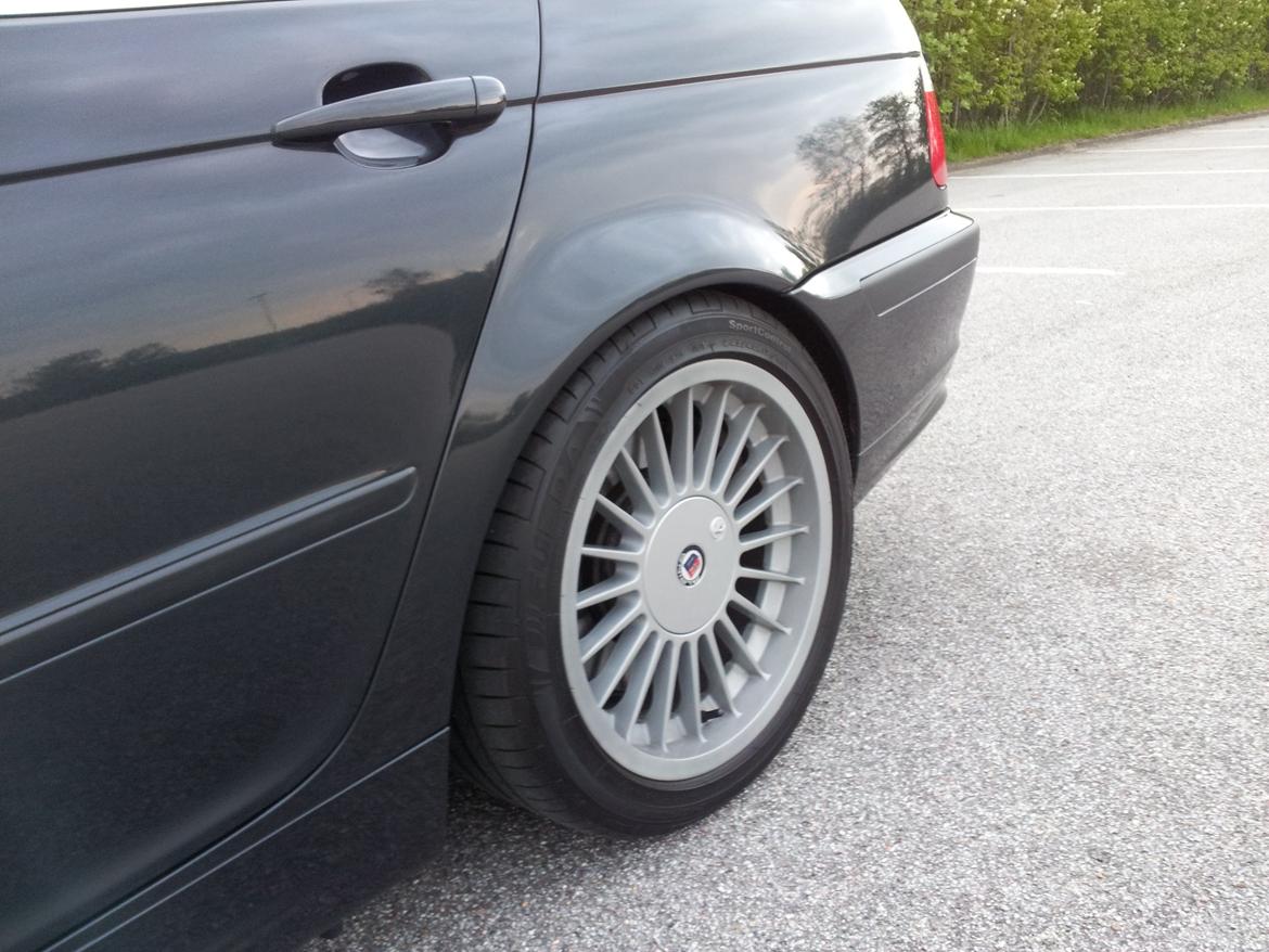 BMW e46 330i Touring (solgt) billede 7